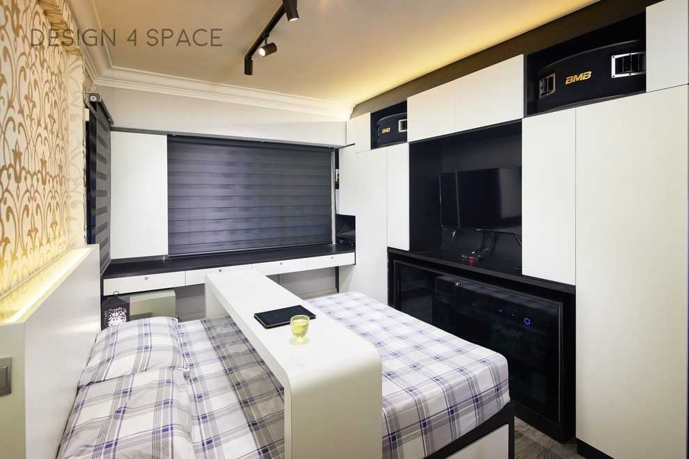 Modern Bedroom with Vinyl Flooring and Drop Light