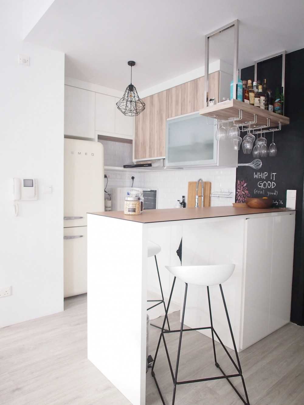 Scandinavian Kitchen with Vinyl Flooring and Kitchen Island