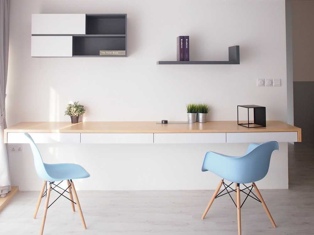 Modern Study with Bookshelf and Lamps