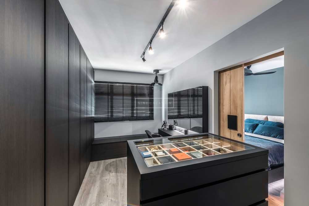 Contemporary Bedroom with Wardrobe and Sideboard