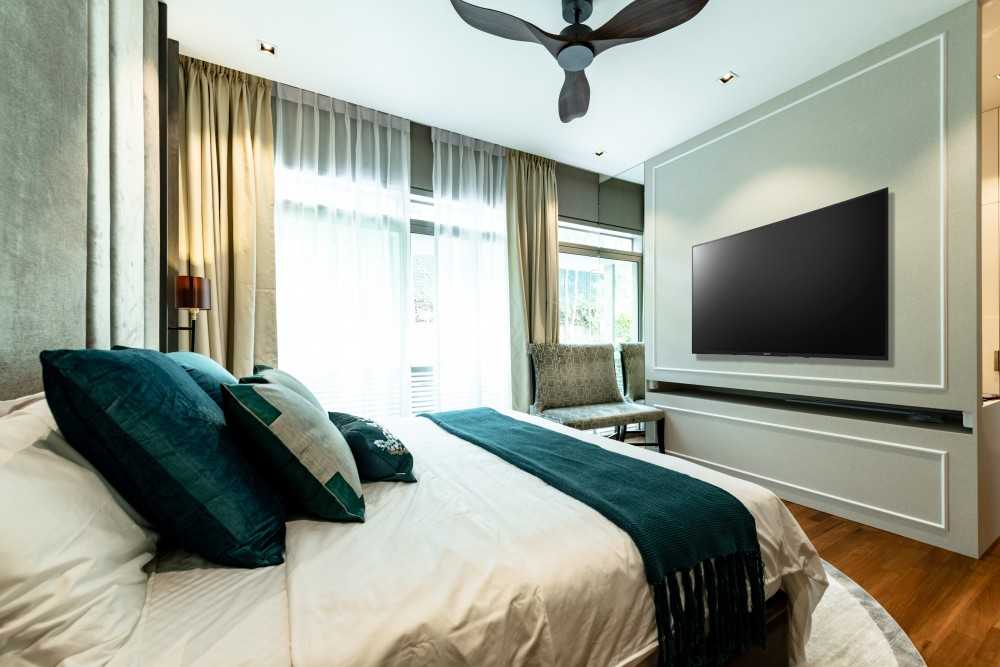 Contemporary Bedroom with Bookshelf and Parquet Floor