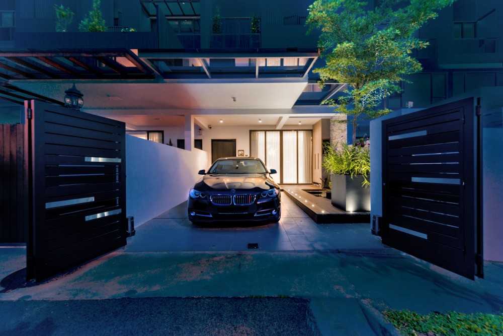 Modern Outdoor with Metal Gate and Landscaping