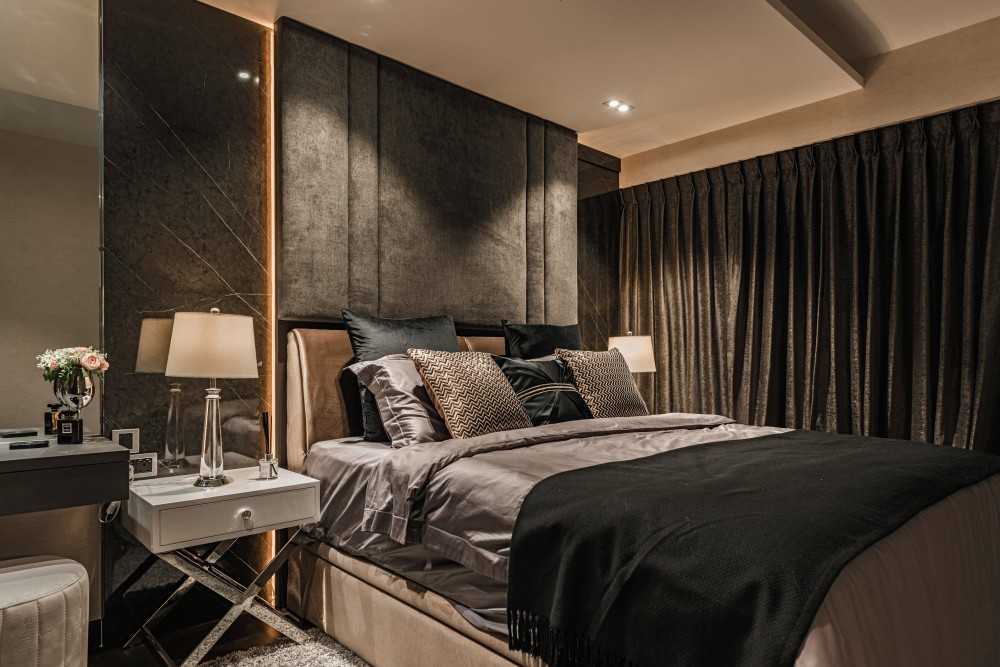 Modern Bedroom with Built-in Bed and Bedside Table