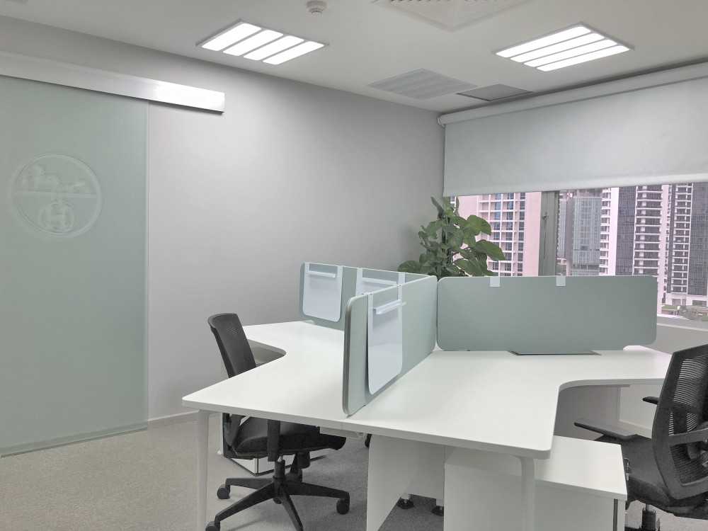 Minimalist Office with Bookshelf and Desk