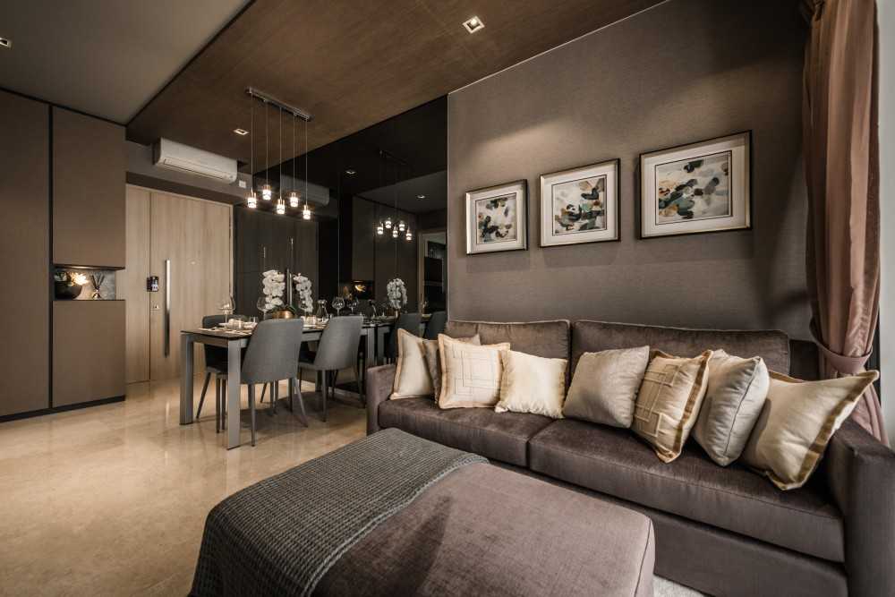 Asian Living Room with Marble Floor and Mirror