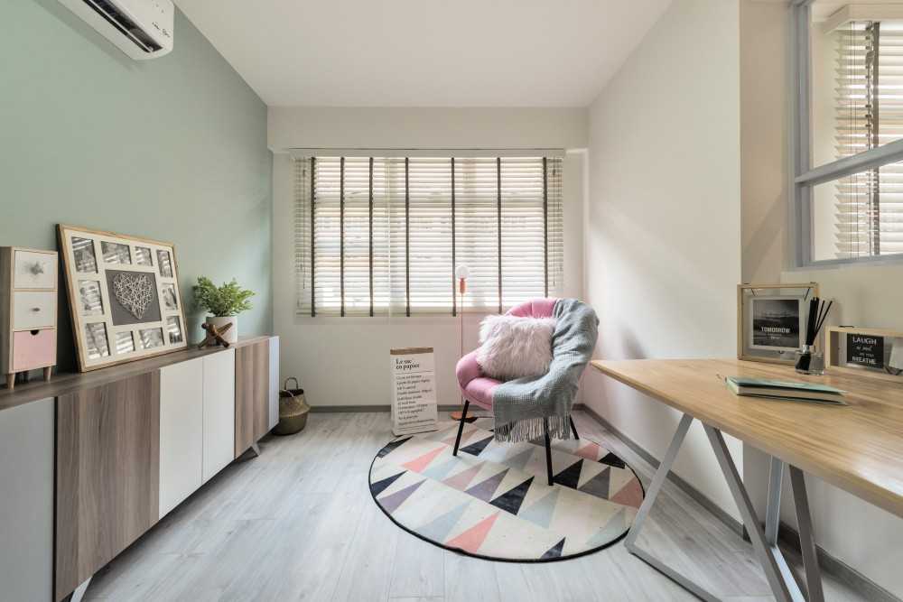 Scandinavian Office with Bookshelf and Desk