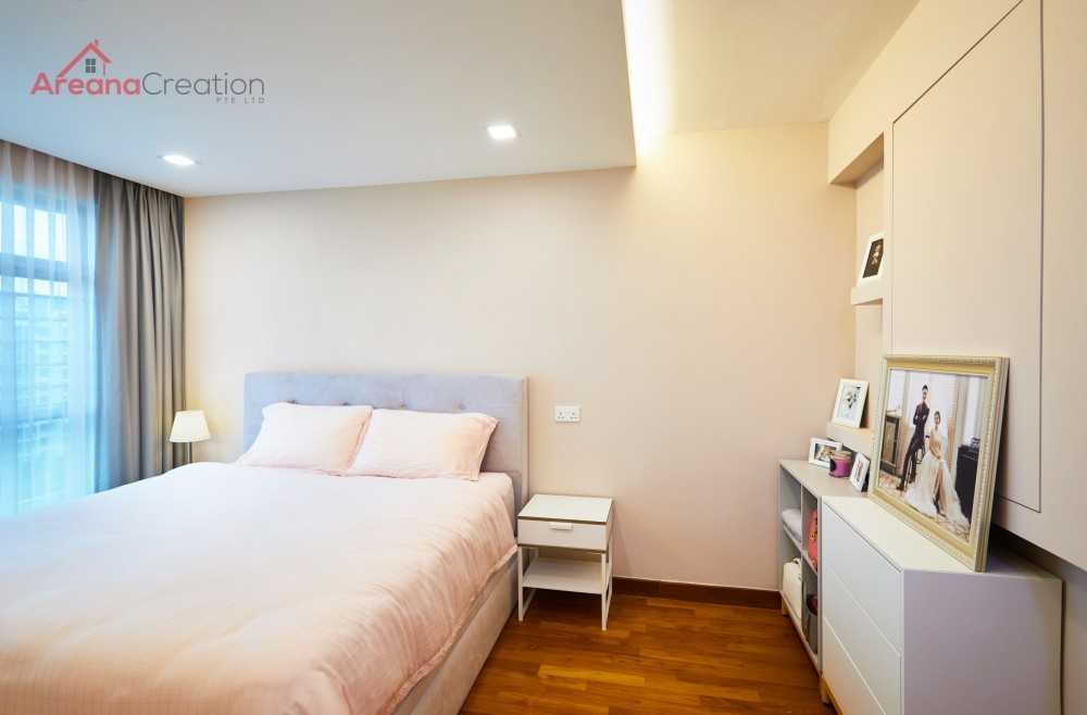 Transitional Bedroom with Vinyl Flooring and Parquet Floor
