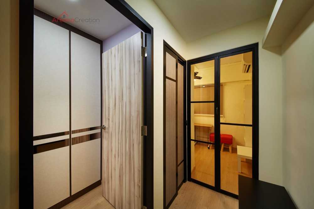 Industrial Walk-in Wardrobe with Mirror and Wardrobe