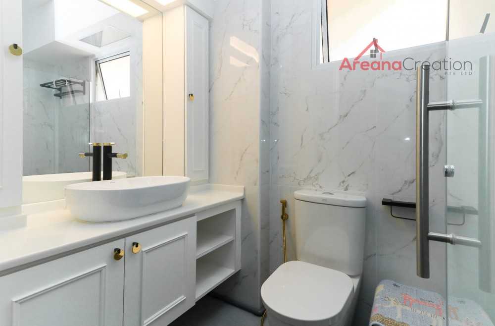 Minimalist Bathroom with Homogeneous Tiles and Shower Screen